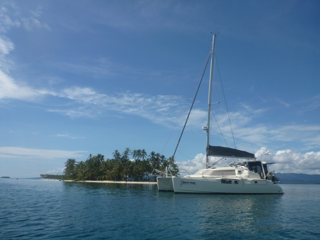 At Coco Bandero anchored between two islands