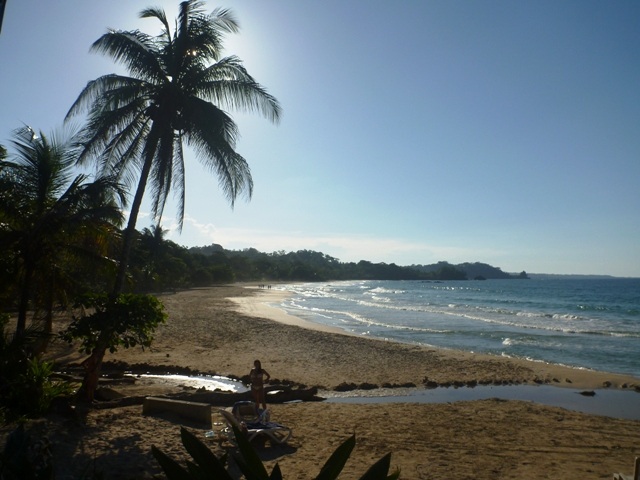 sun setting at Red Frog Beach